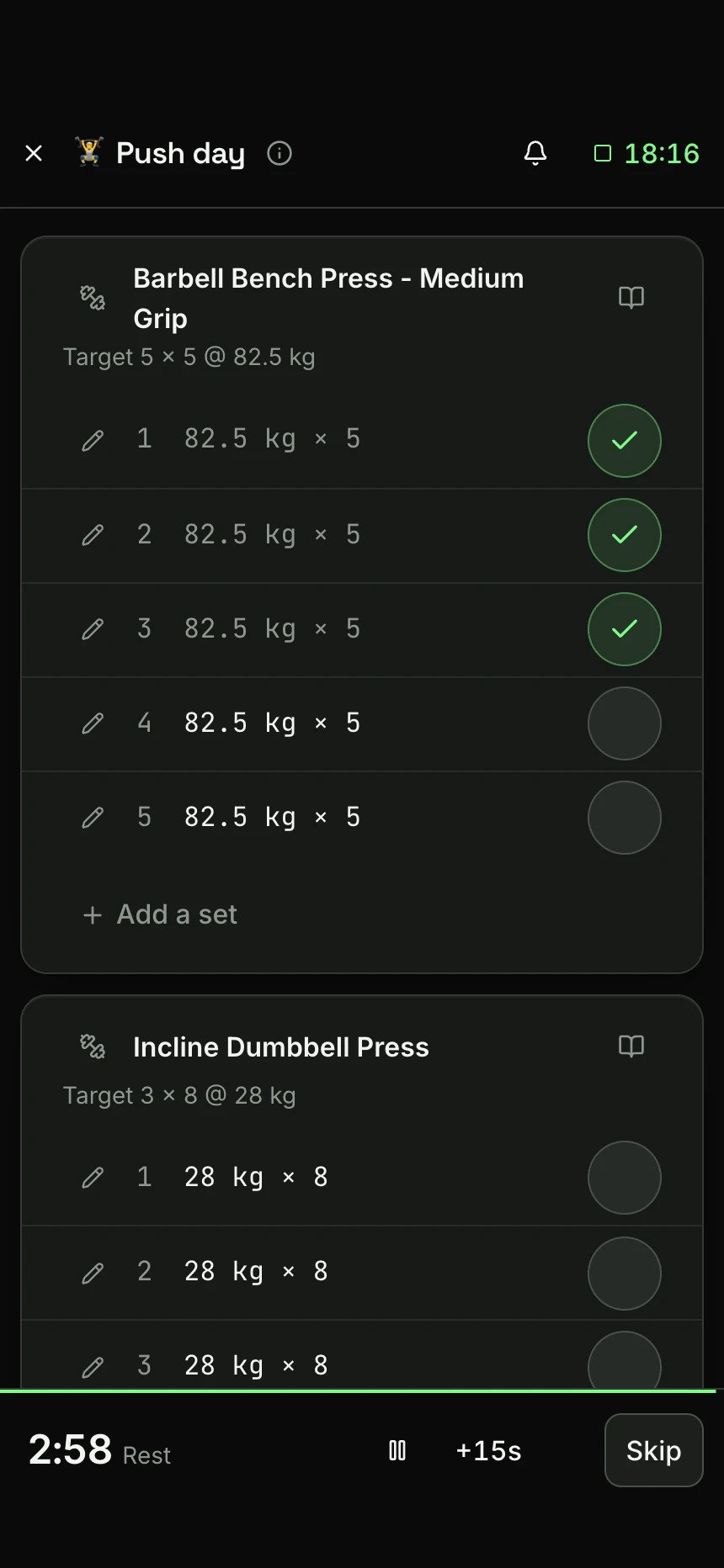 The gym checklist for Push day: five sets of bench press at 82.5 kg, three ticked, a rest timer at 2:58.